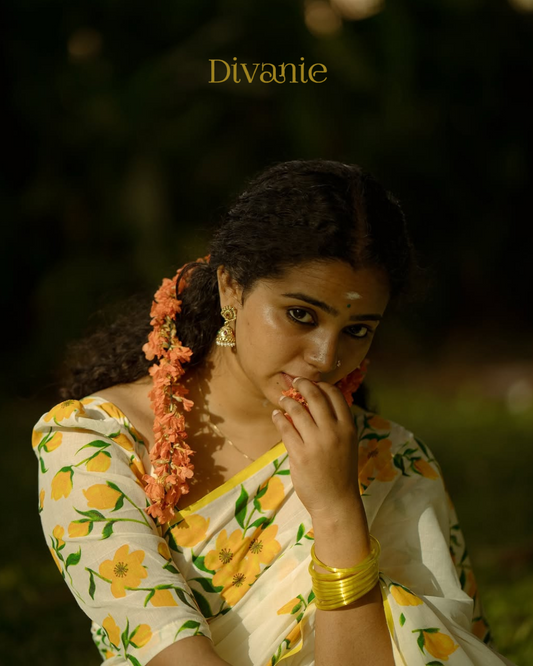 Off-White Floral Print Cotton Saree